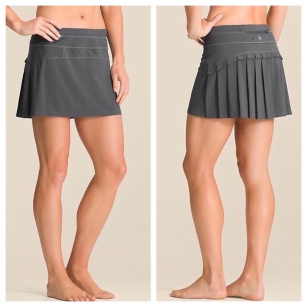 Athleta Runaround Skirt Skort Gray